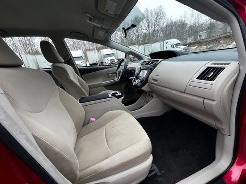 Used 2012 Toyota Prius V Two w/ Preferred Accessory Pkg image 12