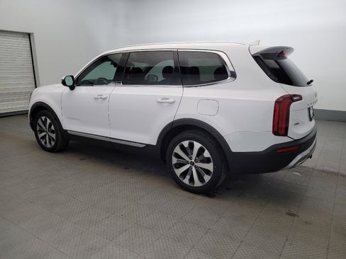 Used 2022 Kia Telluride EX w/ EX Premium Package image 3