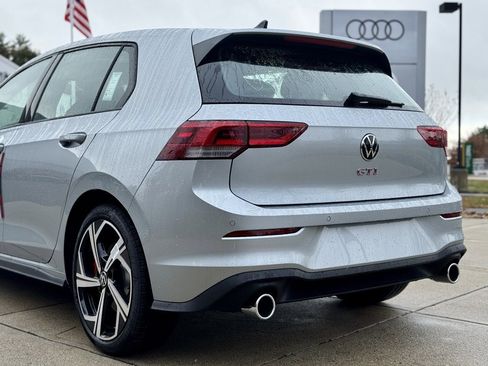 New 2026 Volkswagen GTI SE image 15