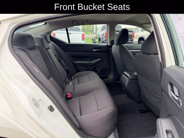 Used 2022 Nissan Altima 2.5 SV AWD/4WD image 10