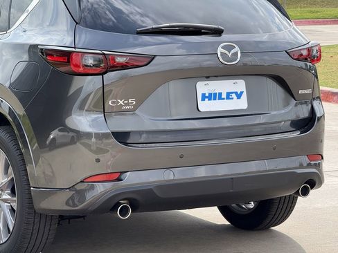 New 2025 MAZDA CX-5 AWD 2.5 S w/ Premium Plus Pkg image 6