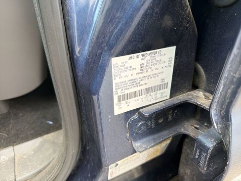 Used 2013 Ford F350 Lariat w/ Chrome Pkg image 22