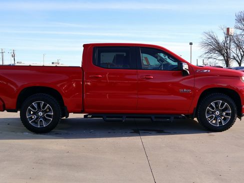 Used 2021 Chevrolet Silverado 1500 RST image 7
