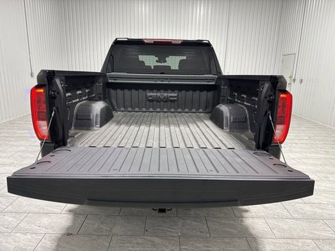 New 2026 GMC Sierra 1500 Elevation image 27