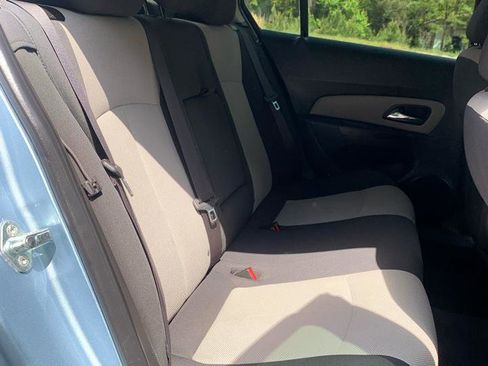 Used 2011 Chevrolet Cruze LS w/ Connectivity Package image 10