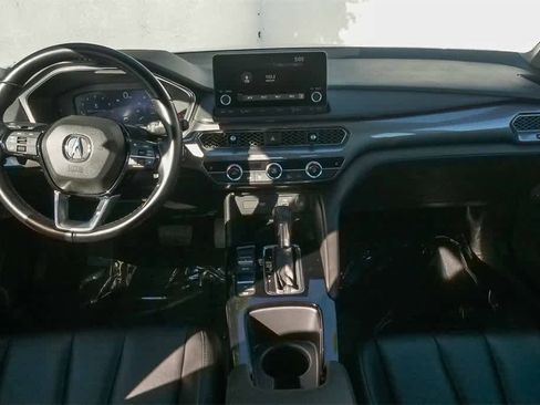 Used 2025 Acura Integra image 11