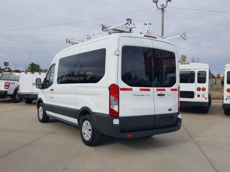 Used 2017 Ford Transit 150 XLT RWD image 9