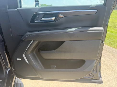 Used 2026 Chevrolet Tahoe Premier w/ Sun And Tow Package AWD/4WD image 21