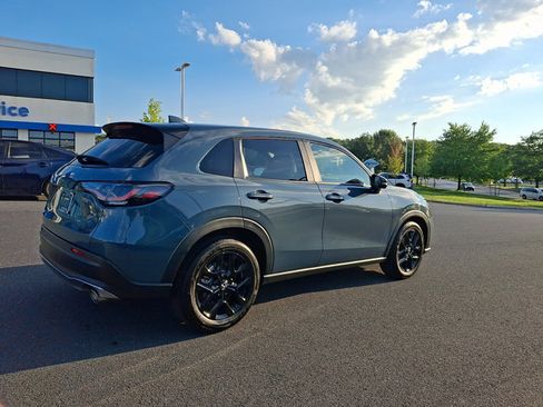 Certified 2025 Honda HR-V Sport image 7