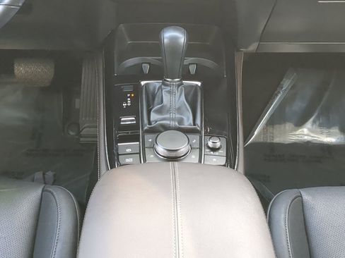 Used 2022 MAZDA CX-30 AWD 2.5 S w/ Premium Package image 19