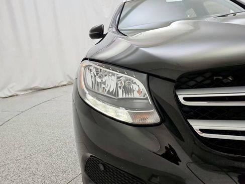 Used 2018 Mercedes-Benz GLC 300 4MATIC image 27