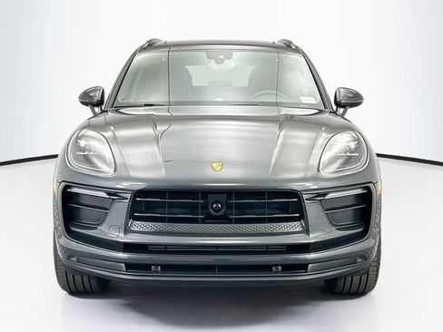 Used 2026 Porsche Macan AWD/4WD image 10