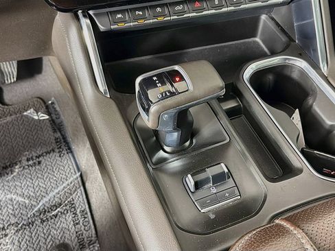 Used 2023 GMC Sierra 1500 Denali AWD/4WD image 41