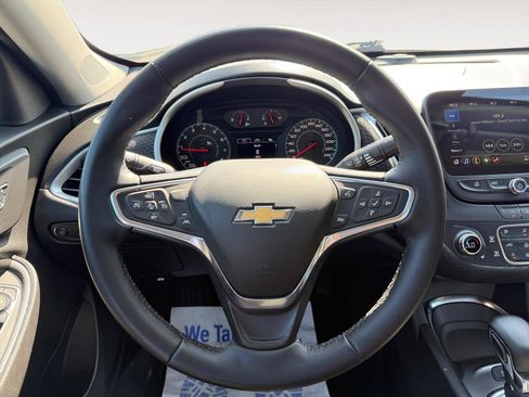 Used 2024 Chevrolet Malibu LT w/ Midnight Edition FWD image 16