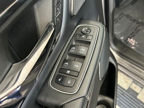 Used 2023 RAM 1500 Laramie RWD image 40