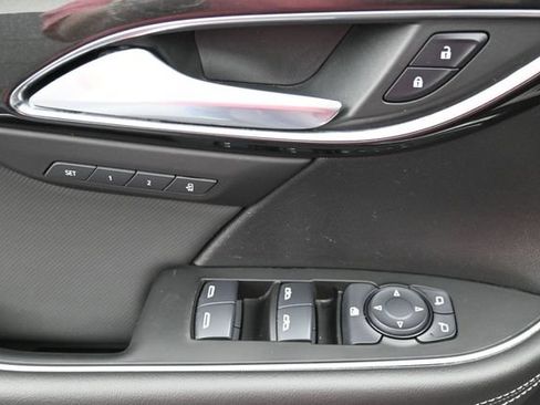 Used 2024 Buick Envision Preferred AWD/4WD image 13