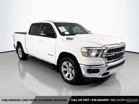 Used 2022 RAM 1500 Big Horn AWD/4WD image 3