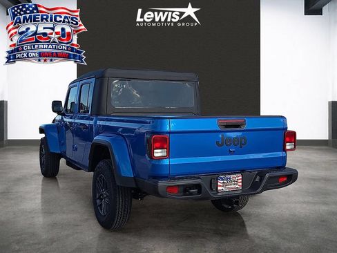 New 2026 Jeep Gladiator Sport AWD/4WD image 3