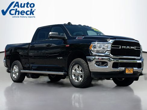 Used 2020 RAM 2500 Big Horn w/ Level 1 Equipment Group AWD/4WD image 1