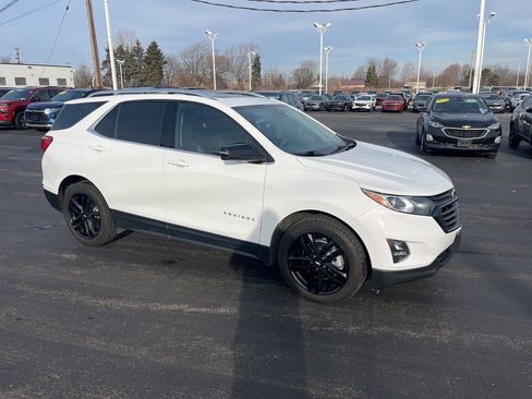 Certified 2020 Chevrolet Equinox LT w/ Sport Edition image 5