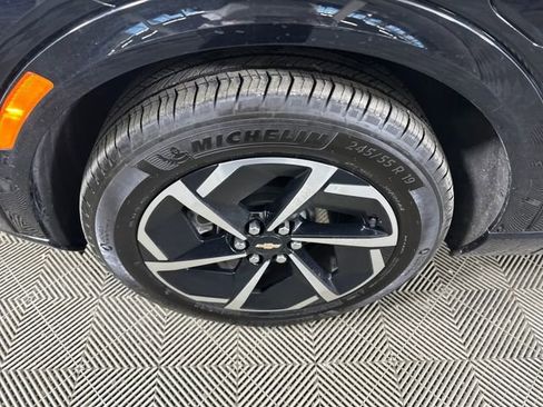 Used 2024 Chevrolet Equinox EV LT image 10