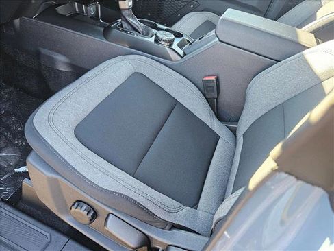 New 2025 Ford Bronco Base image 4