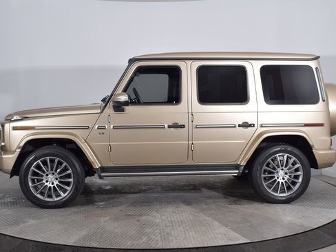 Used 2023 Mercedes-Benz G 550 image 2