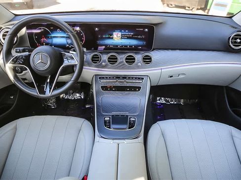Used 2022 Mercedes-Benz E 350 Sedan image 11