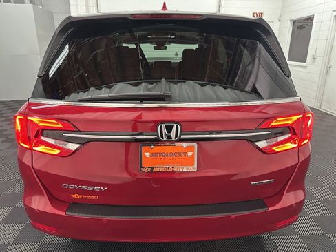 Used 2024 Honda Odyssey Touring image 8