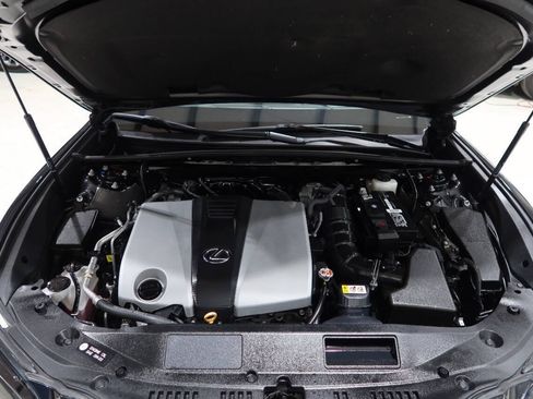 Used 2022 Lexus ES 350 Ultra Luxury w/ Accessory Package 2 FWD image 9
