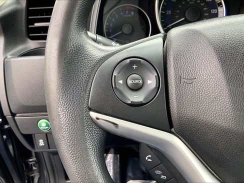 Used 2017 Honda Fit LX image 21