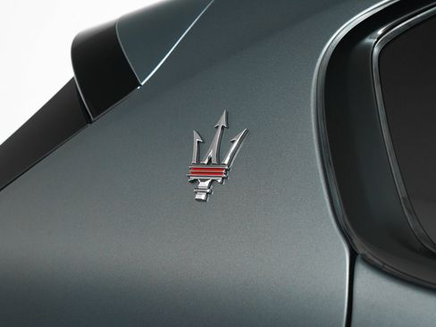 New 2025 Maserati Grecale Trofeo image 33