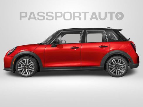 New 2026 MINI Cooper 4-Door Hardtop FWD image 3