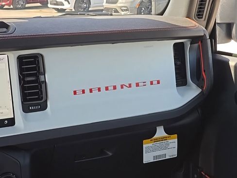New 2025 Ford Bronco Stroppe Edition image 32