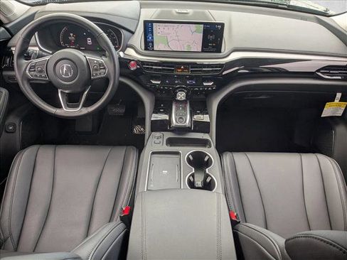 Certified 2026 Acura MDX FWD image 17