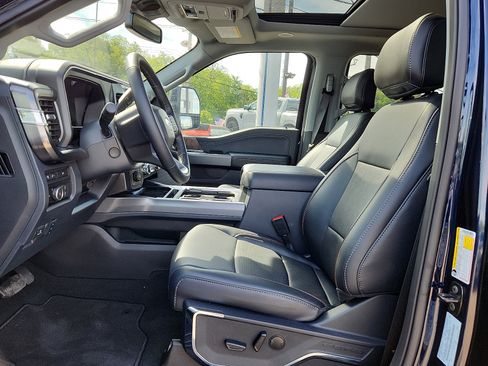Used 2024 Ford F250 Lariat w/ Lariat Ultimate Package AWD/4WD image 13
