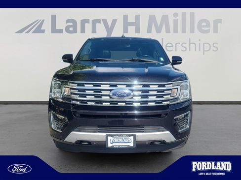 Used 2019 Ford Expedition Limited AWD/4WD image 8