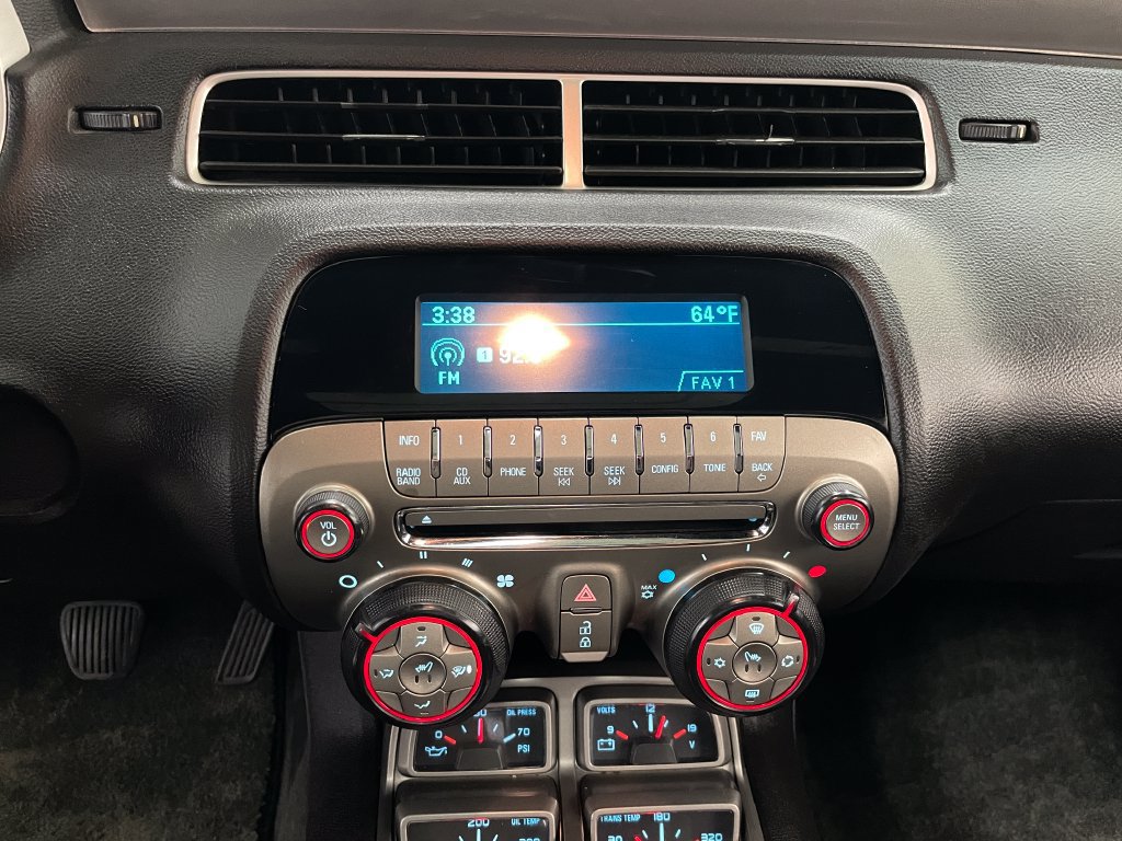 Used 2010 Chevrolet Camaro SS RWD image 28