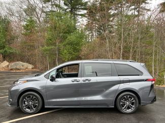 Used 2025 Toyota Sienna XSE w/ XSE Plus Package AWD/4WD video 2