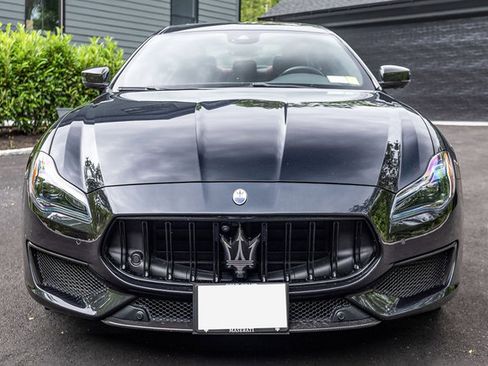 Used 2022 Maserati Quattroporte Trofeo RWD image 13