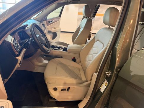 Used 2026 Volkswagen Atlas SE FWD image 23