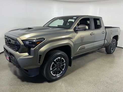 New 2025 Toyota Tacoma TRD Sport image 7