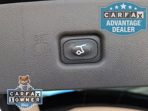 Used 2022 Lincoln Nautilus Reserve w/ Equipment Group 201A image 12