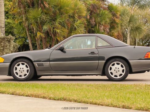 Used 1990 Mercedes-Benz 300 SL image 3