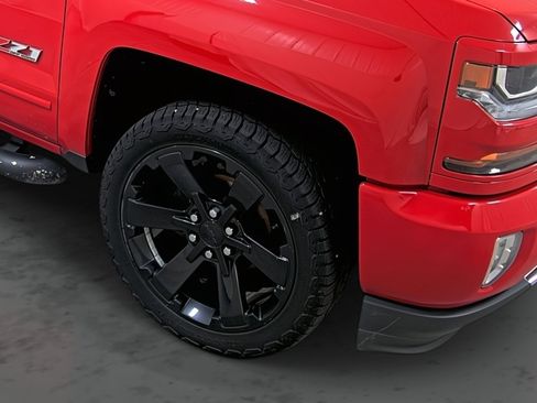 Used 2017 Chevrolet Silverado 1500 LT image 14