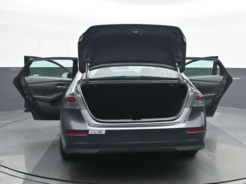 Used 2023 Honda Accord EX image 25