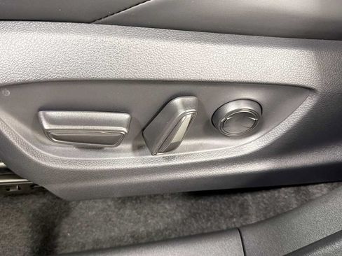 Used 2026 Toyota bZ AWD/4WD image 14
