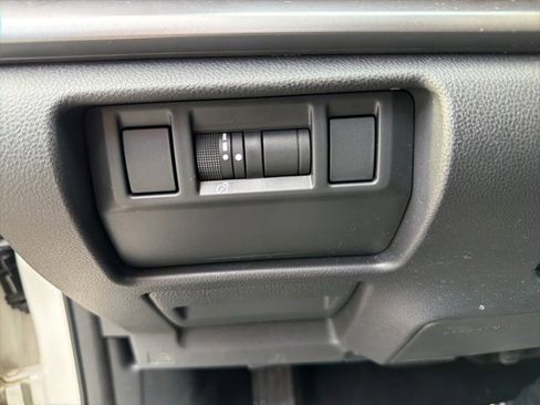 Used 2024 Subaru Impreza 2.0i image 36