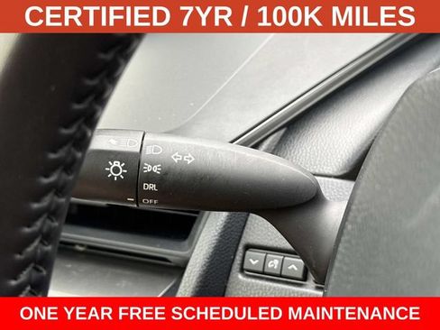 Used 2024 Toyota Prius LE FWD image 26