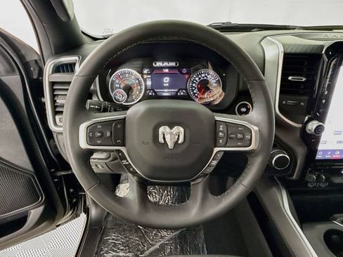 Used 2025 RAM 1500 Big Horn AWD/4WD image 11